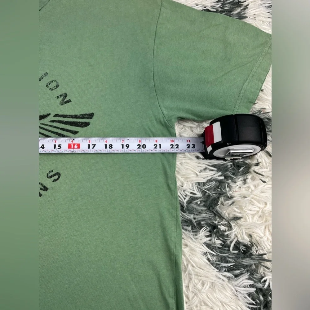 True Religion Men's Green Graphic T-Shirt Short Sleeve Size XL